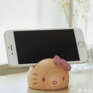Wooden Hello Kitty Phone Stand - Pink Bow